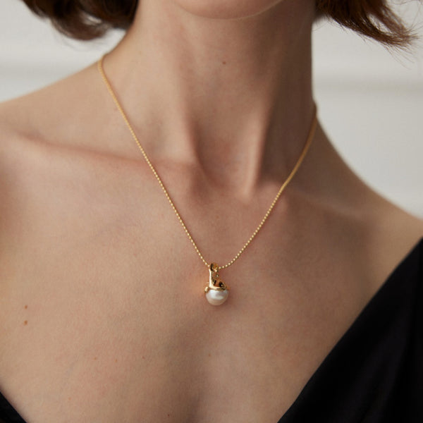 Pearl Pendant 18K Gold Vermeil Necklace
