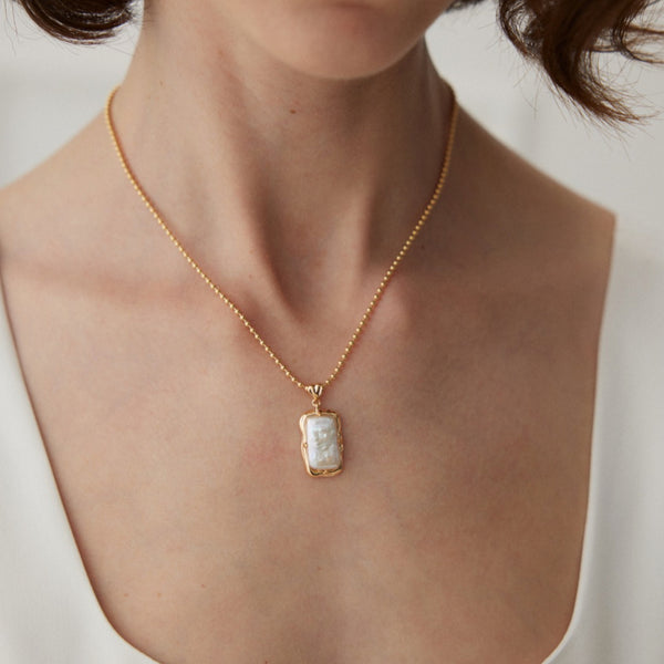 Pearl - Framed Pendant Necklace