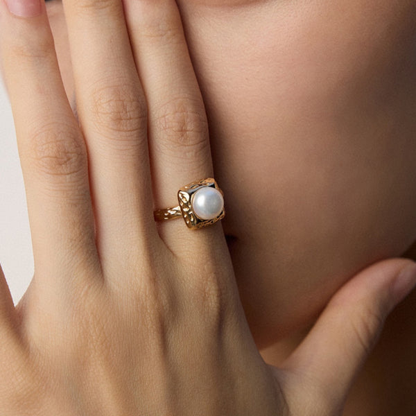 Vintage Gold Pearl Open Ring
